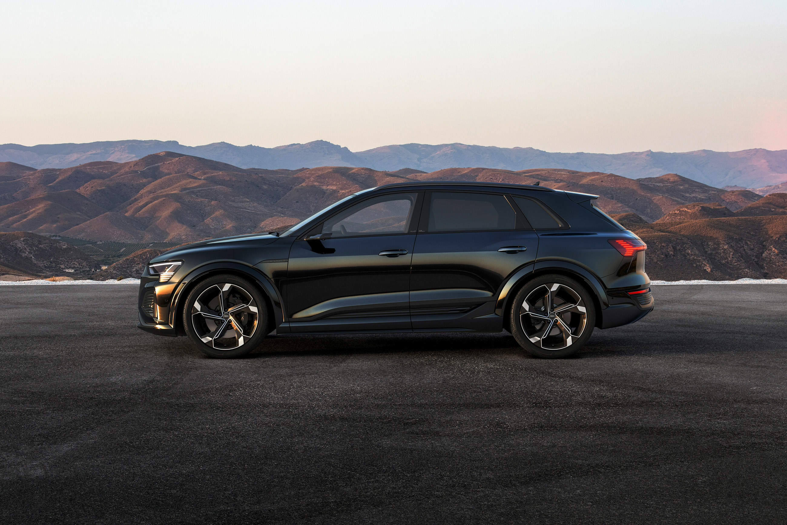 Audi SQ8 e-tron 5