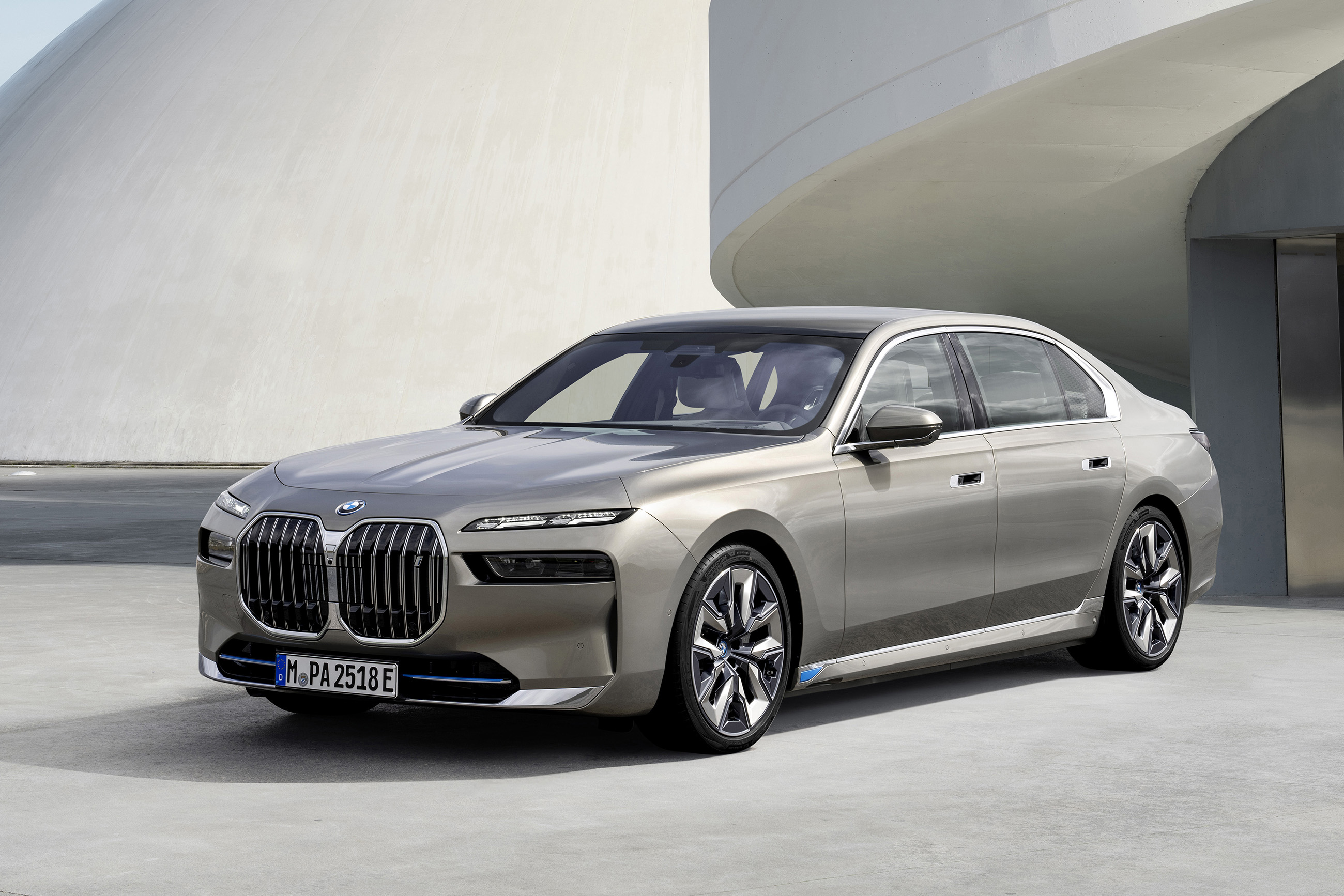 BMW i7 - Exterior