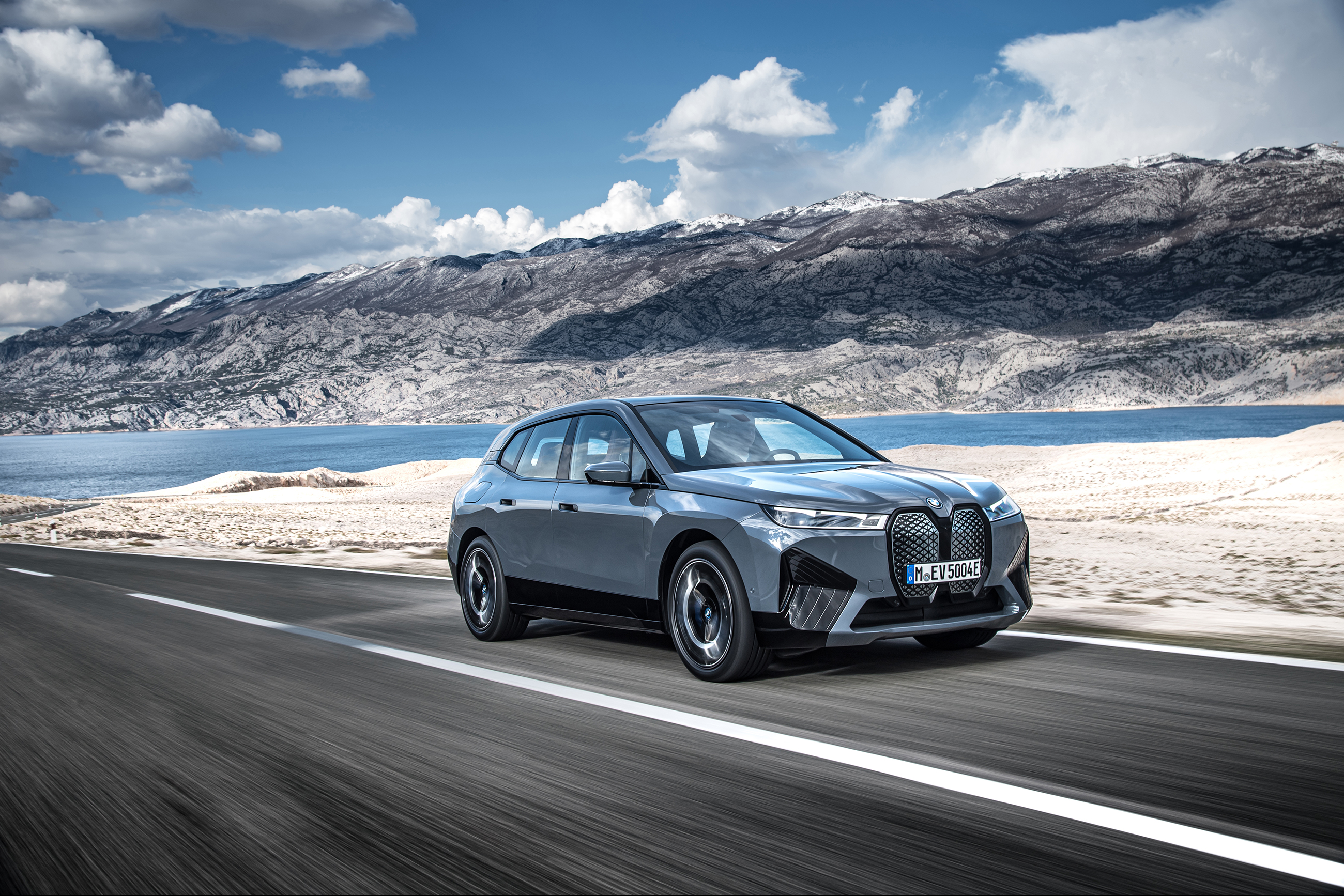 BMW iX - Exterior