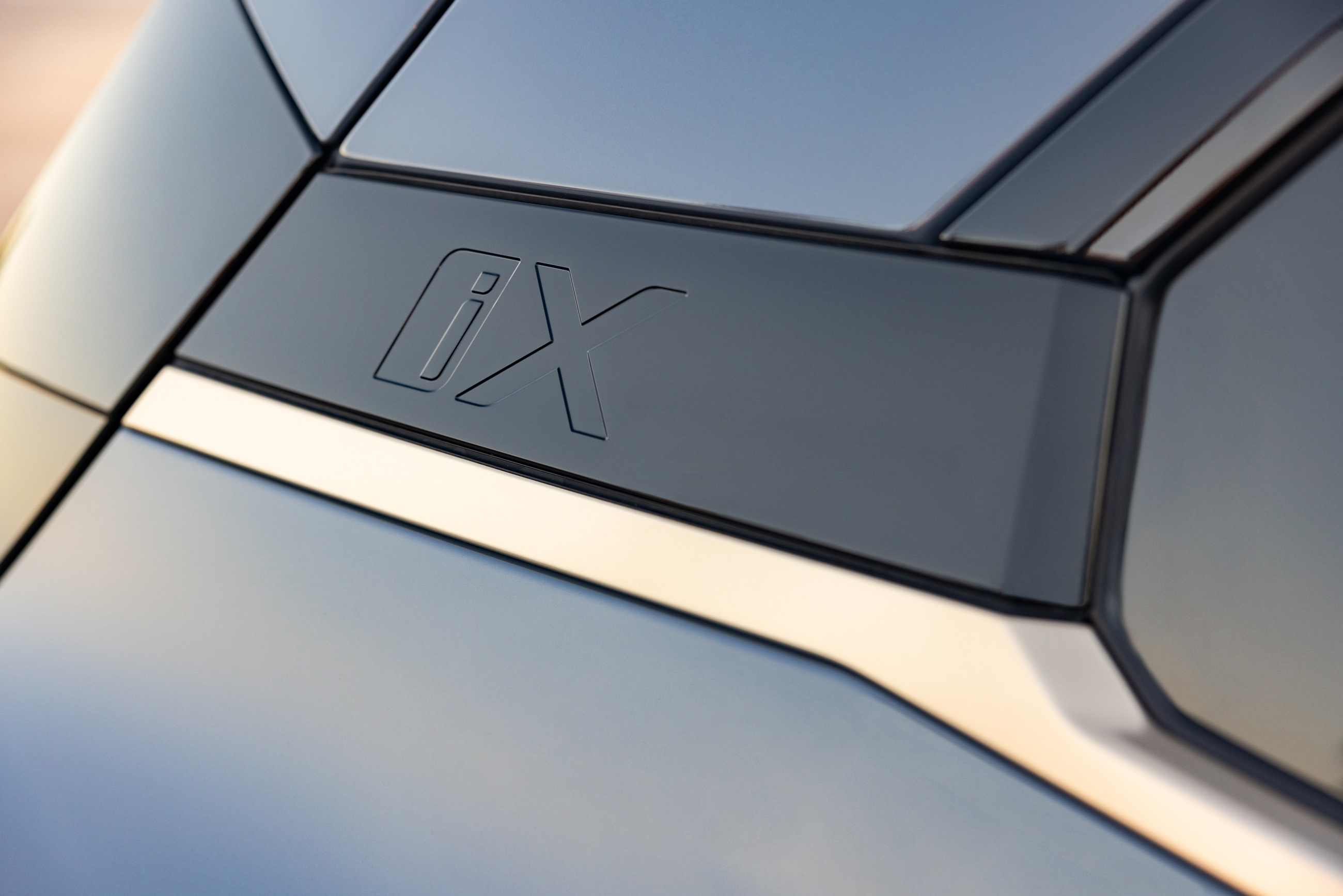 BMW iX - Exterior