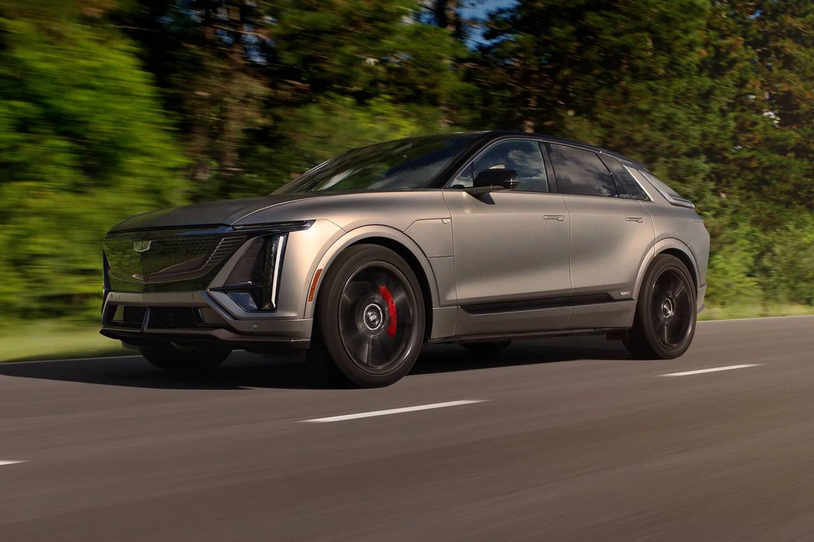 Cadillac Lyriq - Image 19