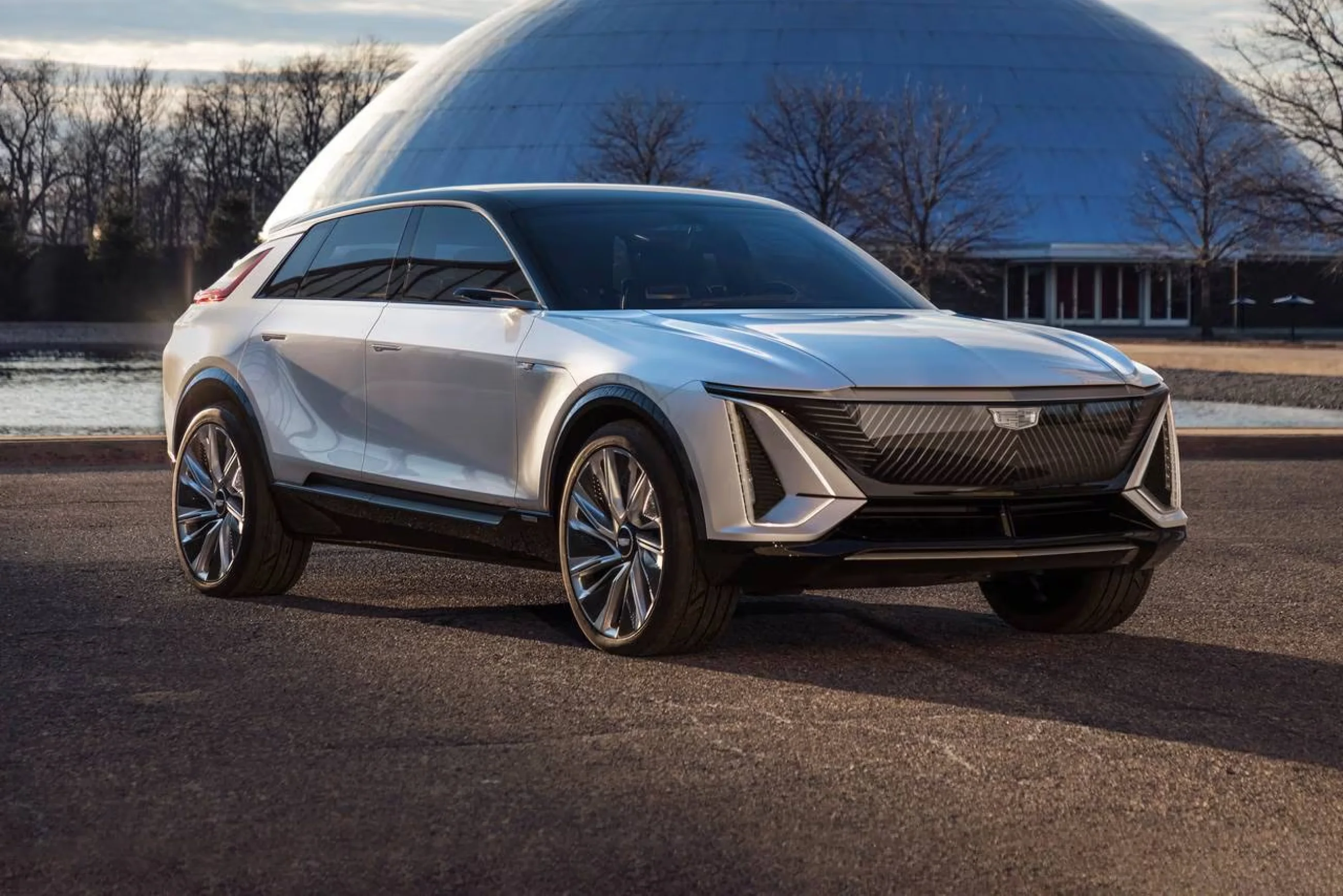 Cadillac Lyriq - Image 23