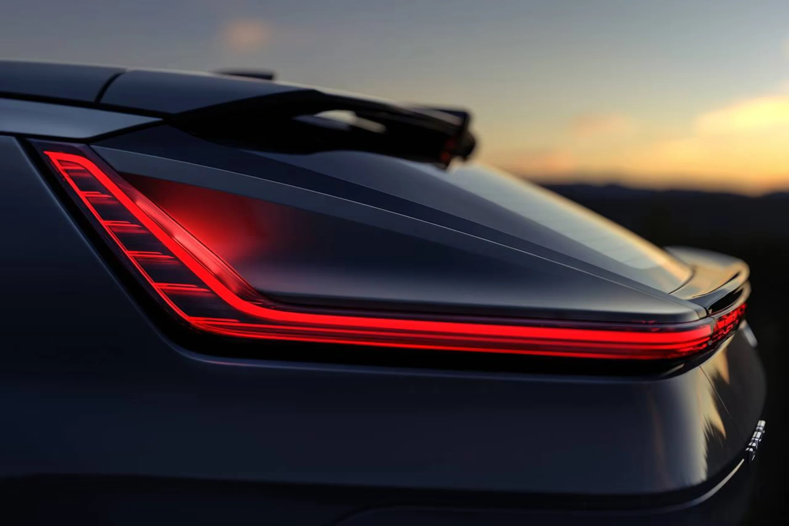 Cadillac Lyriq - Image 7