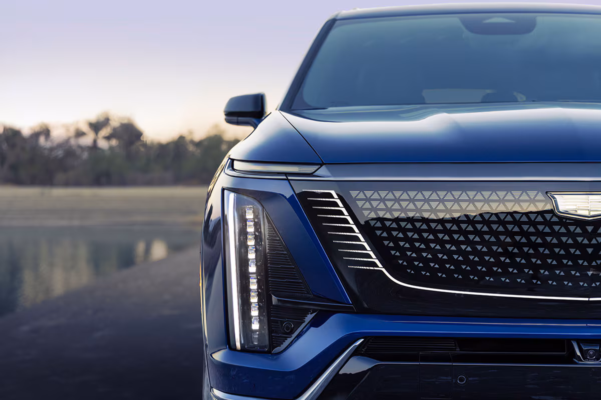Cadillac Vistiq - Image 5