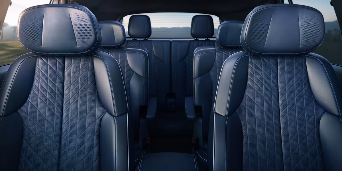Cadillac Vistiq - Image 9