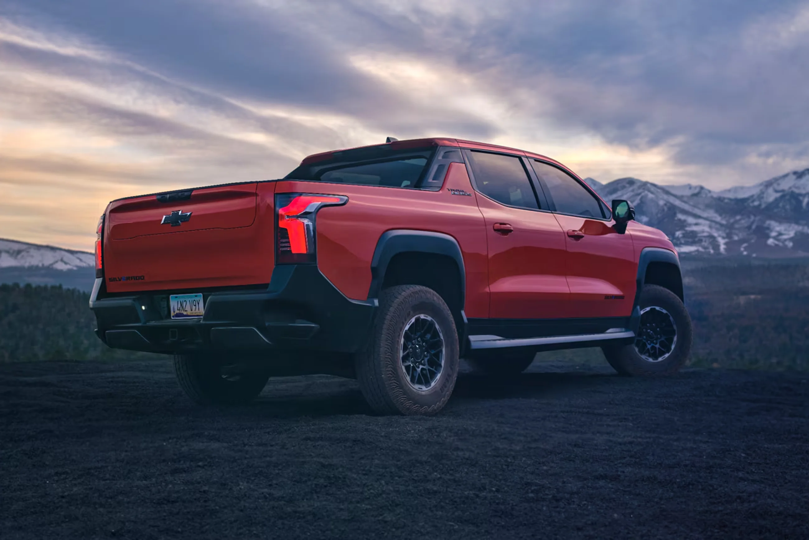 Chevrolet Silverado EV - Image 4
