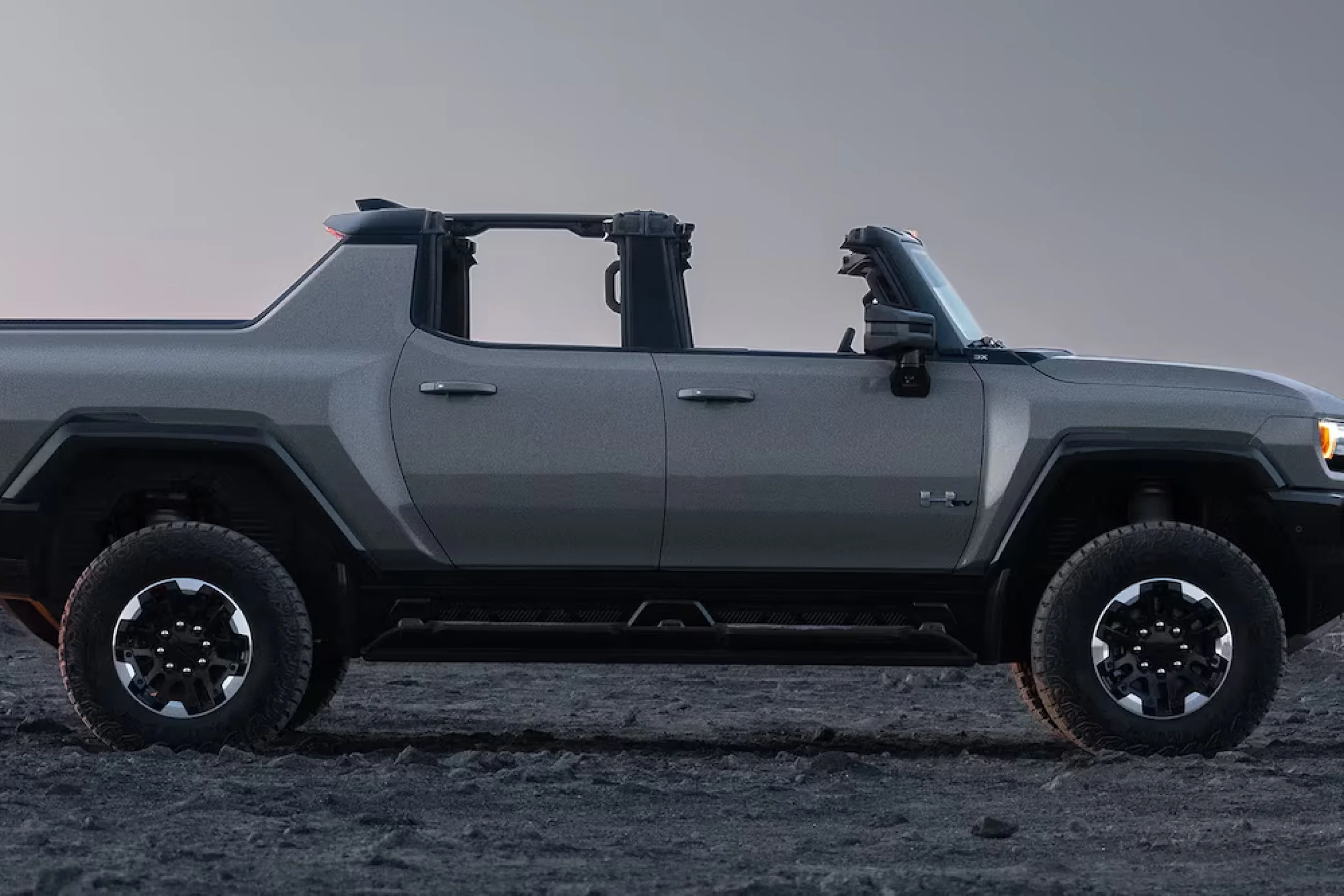 General Motors Hummer EV Pickup - Image 13