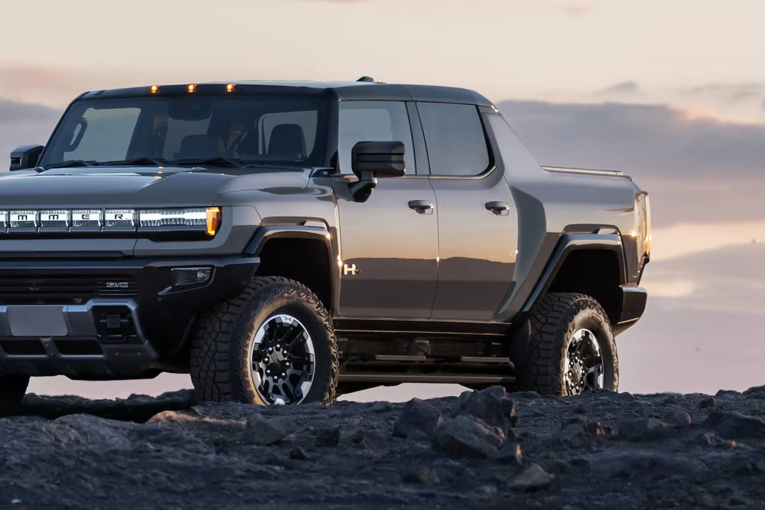 General Motors Hummer EV Pickup - Image 4