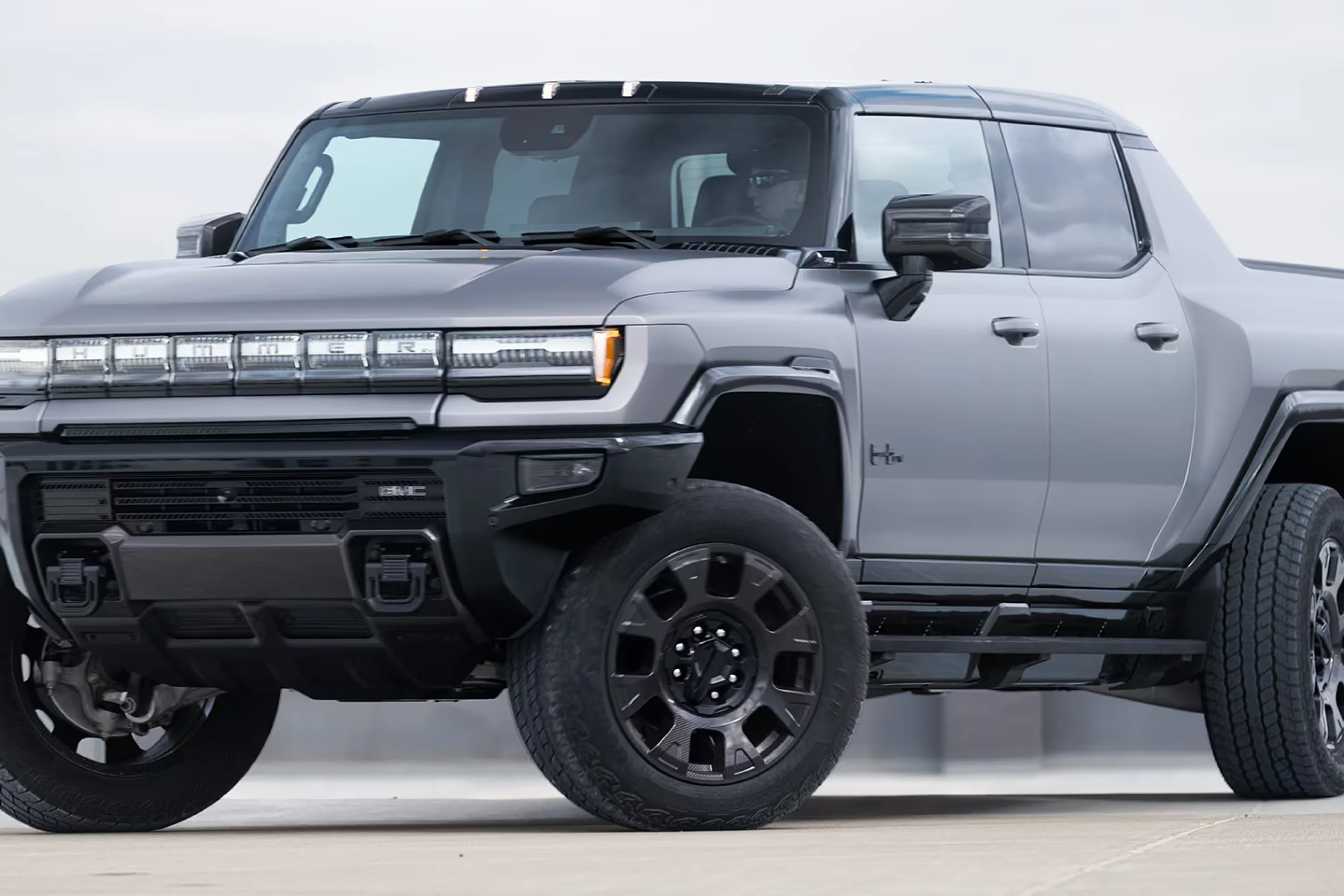 General Motors Hummer EV Pickup - Image 6