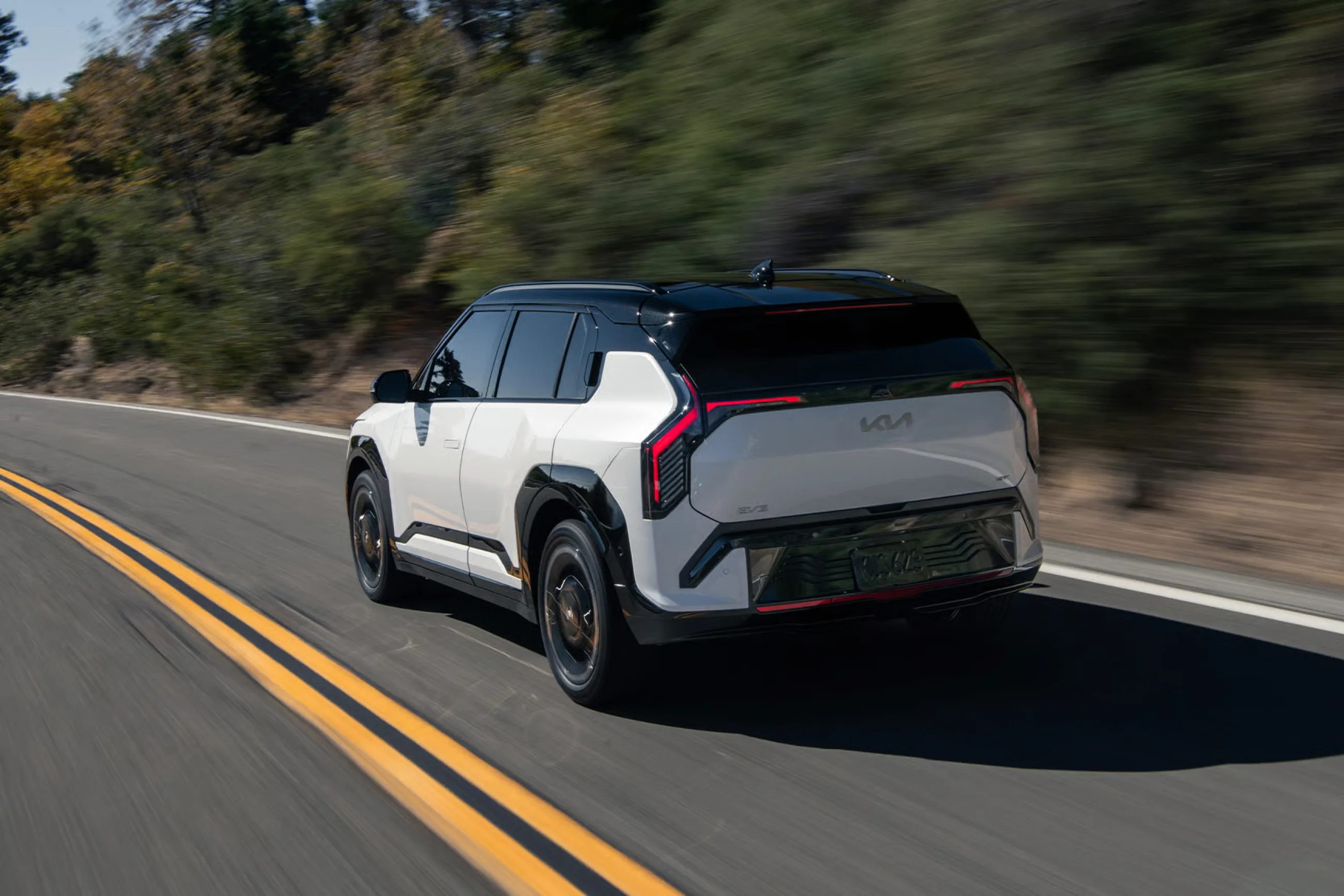 KIA EV3 - Image 0