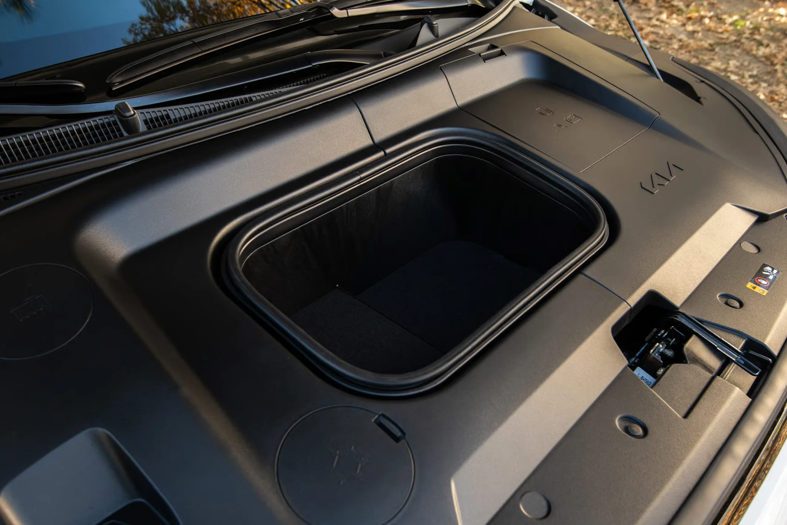 KIA EV3 - Image 1