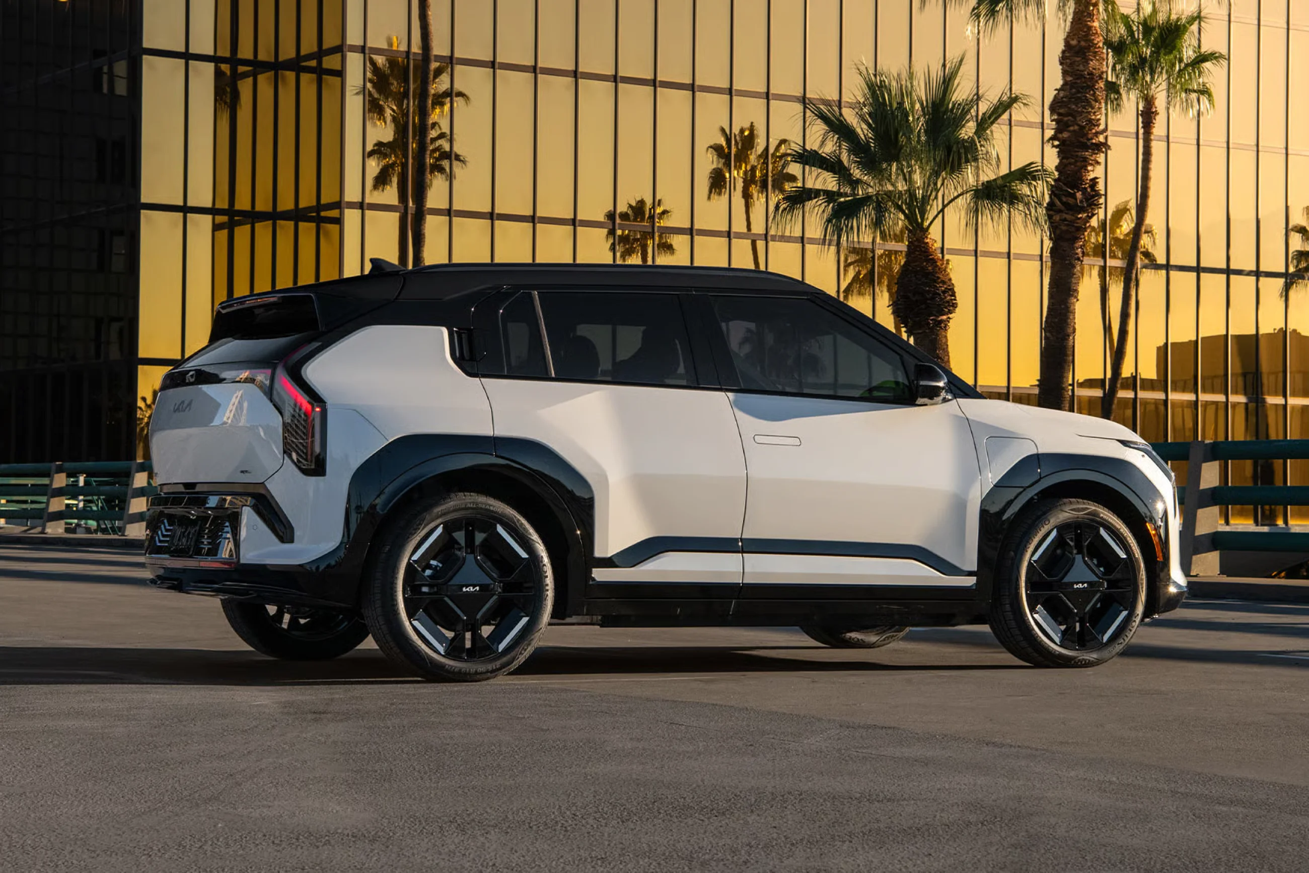 KIA EV3 - Image 15