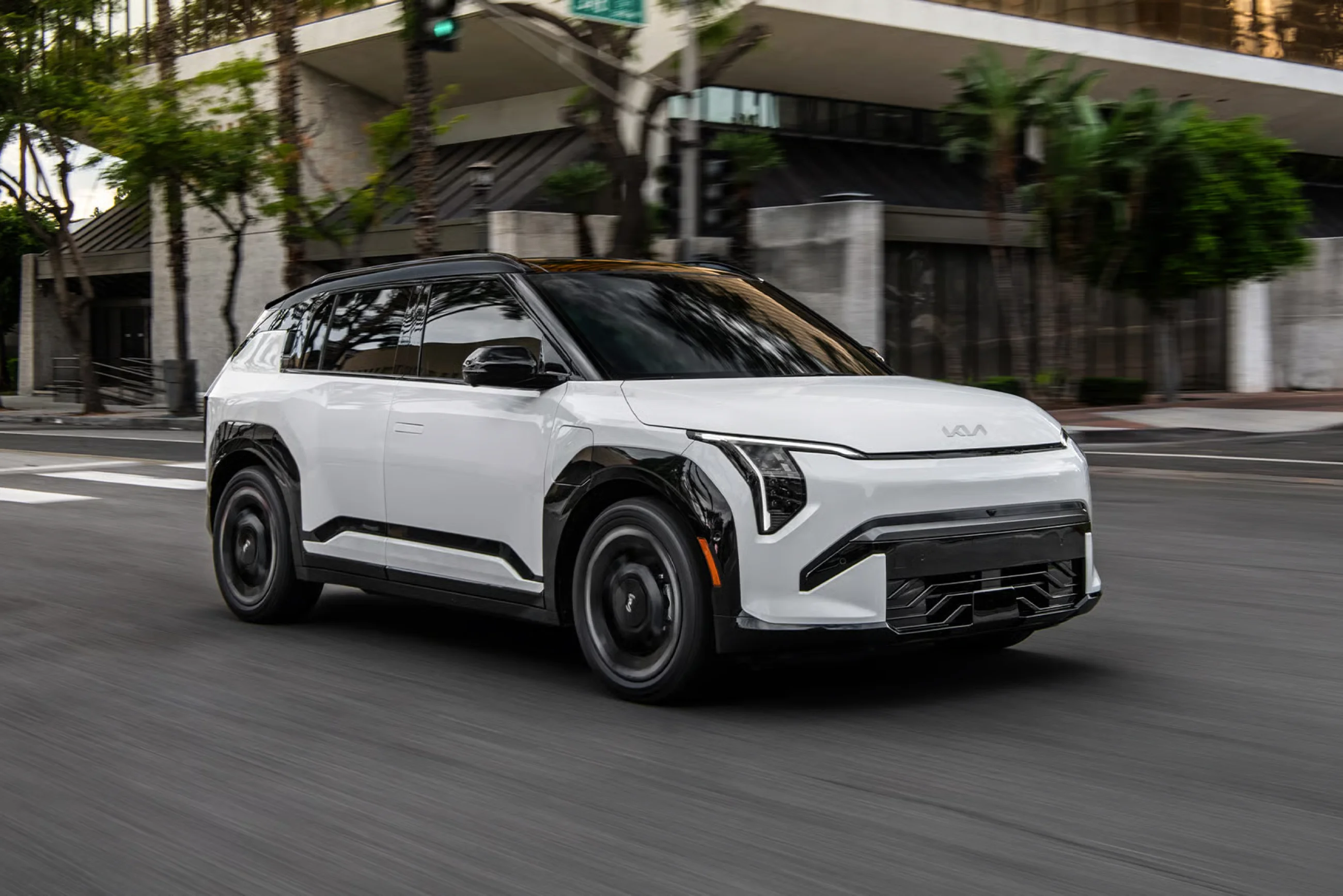 KIA EV3 - Image 18