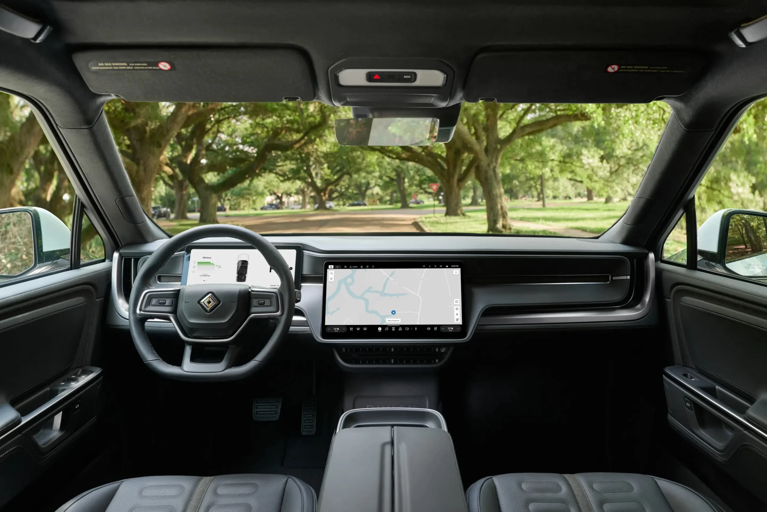 Rivian R1S - Image 14