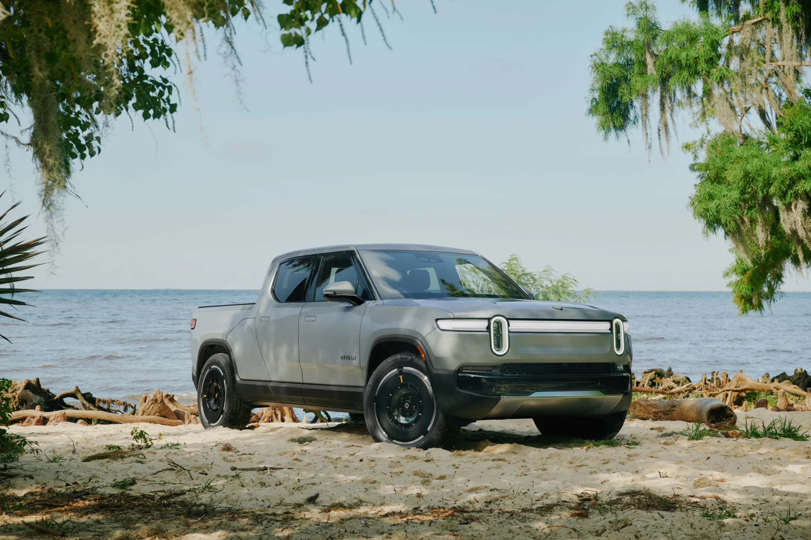 Rivian R1T - Image 17