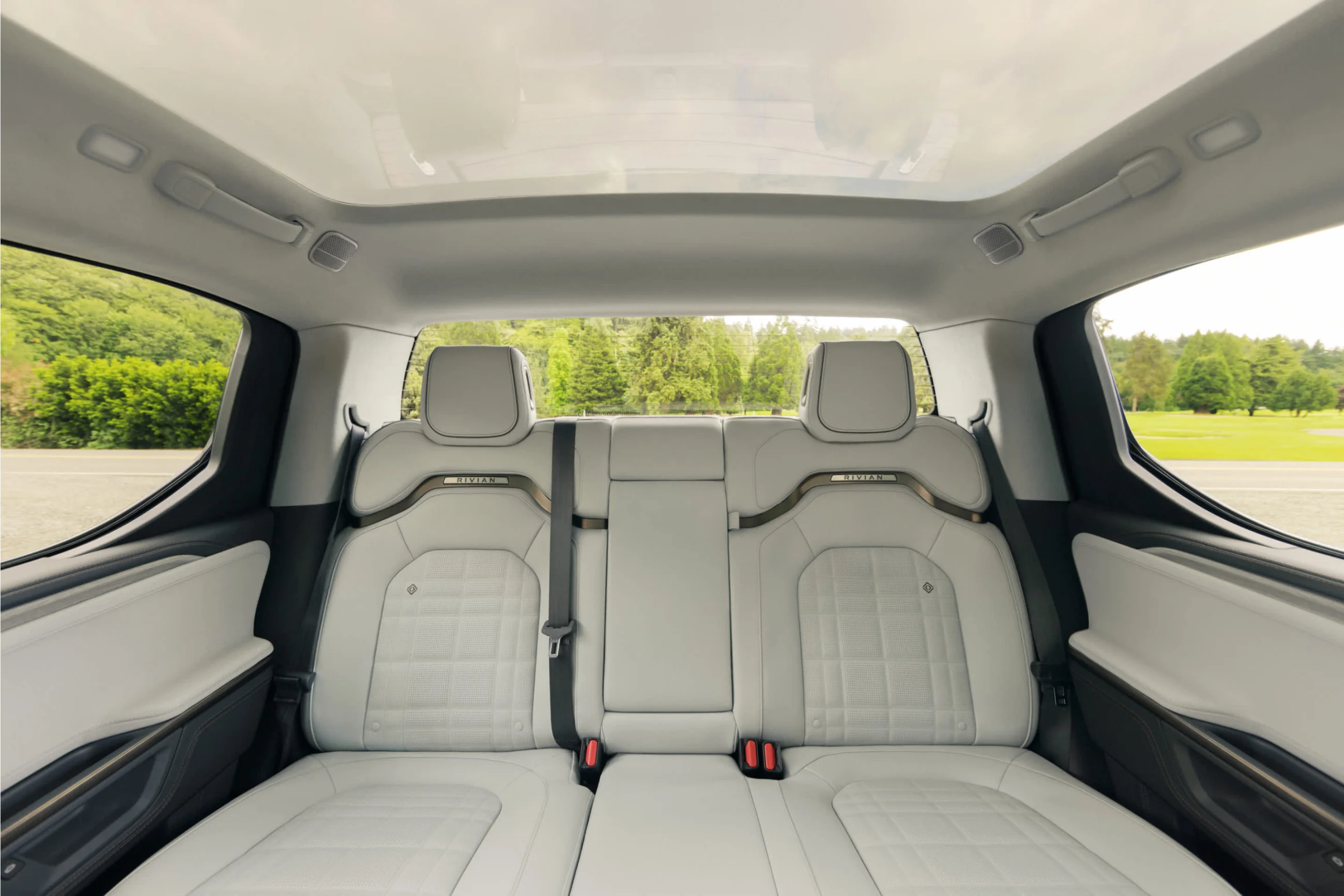 Rivian R1T - Image 20