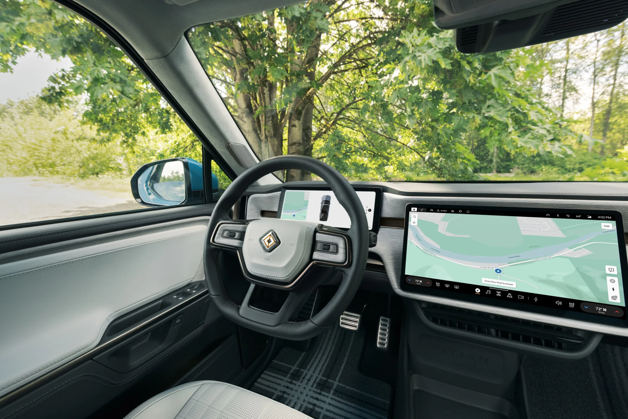 Rivian R1T - Image 25