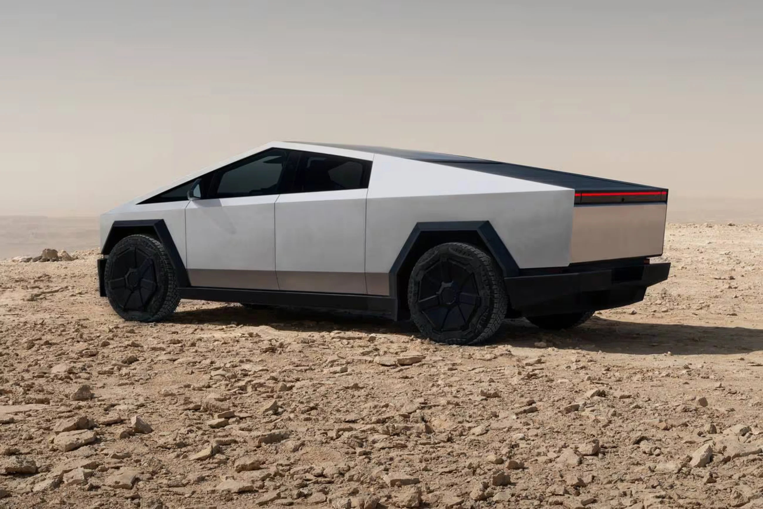 Tesla Cybertruck - Image 13