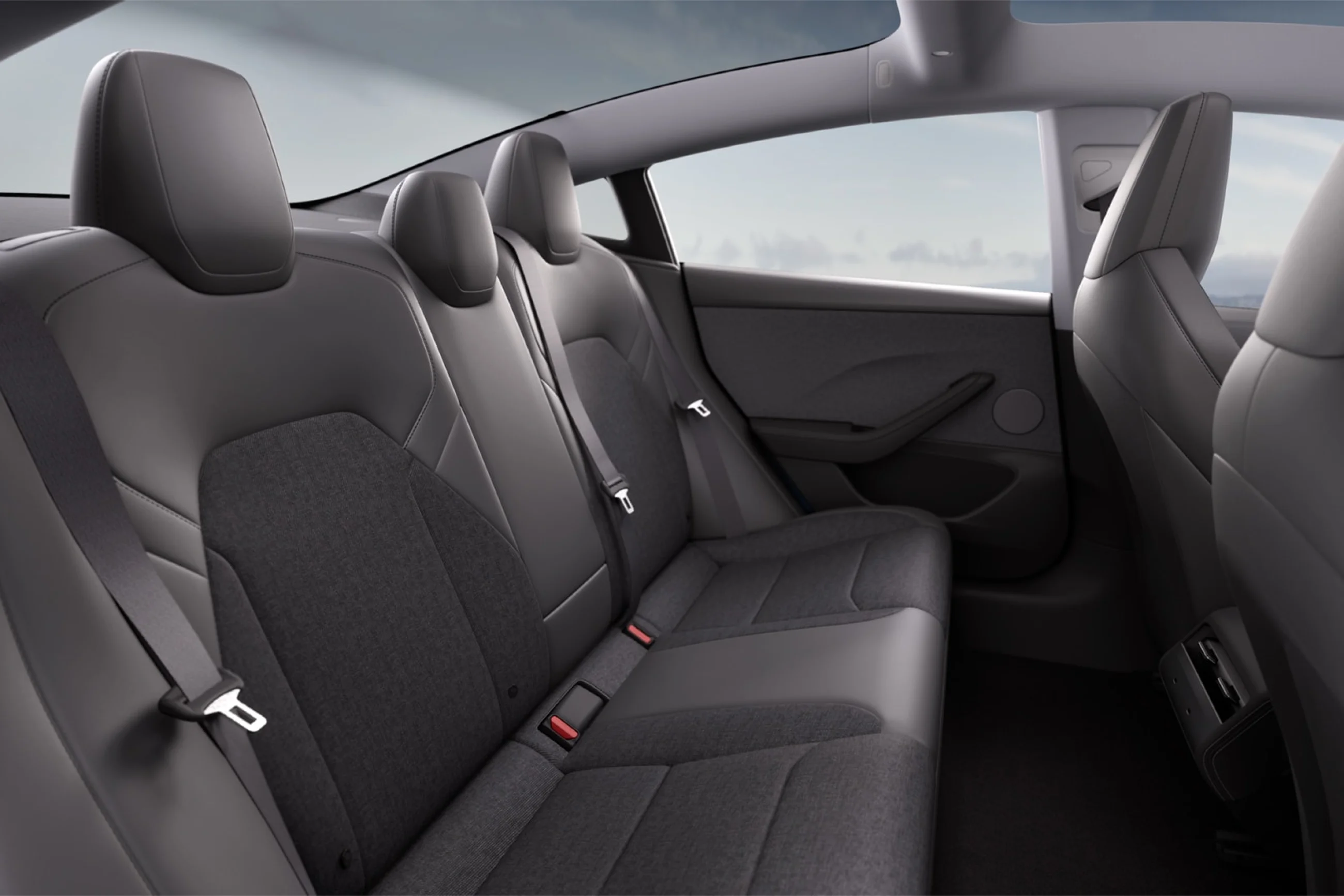 Tesla Model 3 - Image 13