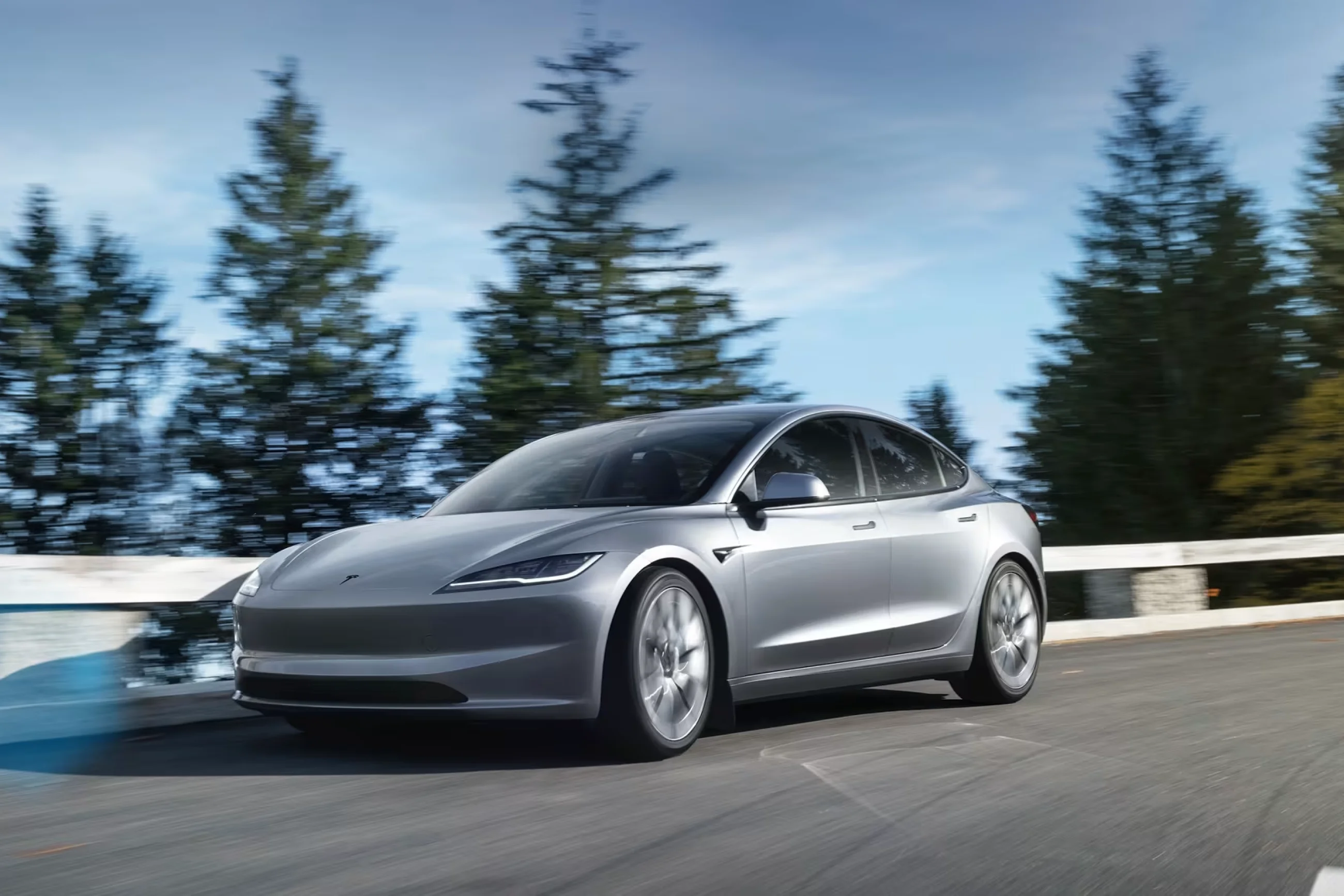 Tesla Model 3 - Image 15