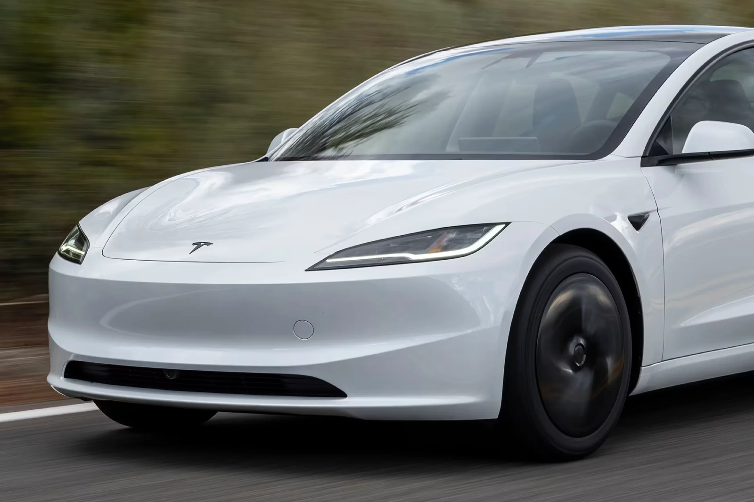 Tesla Model 3 - Image 16