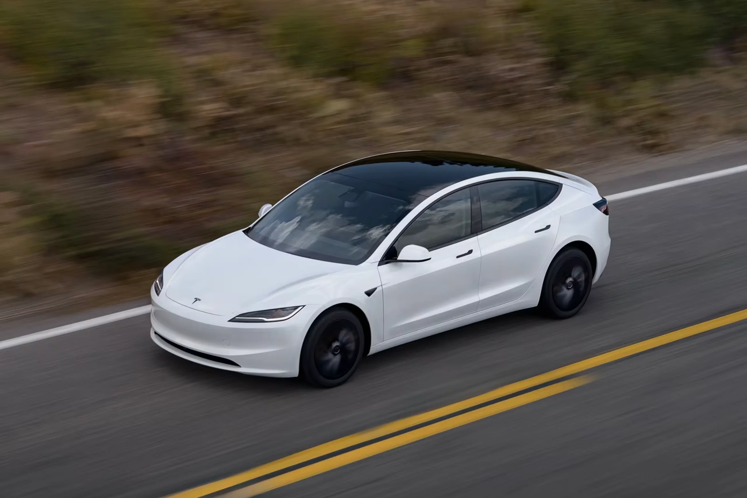 Tesla Model 3 - Image 18