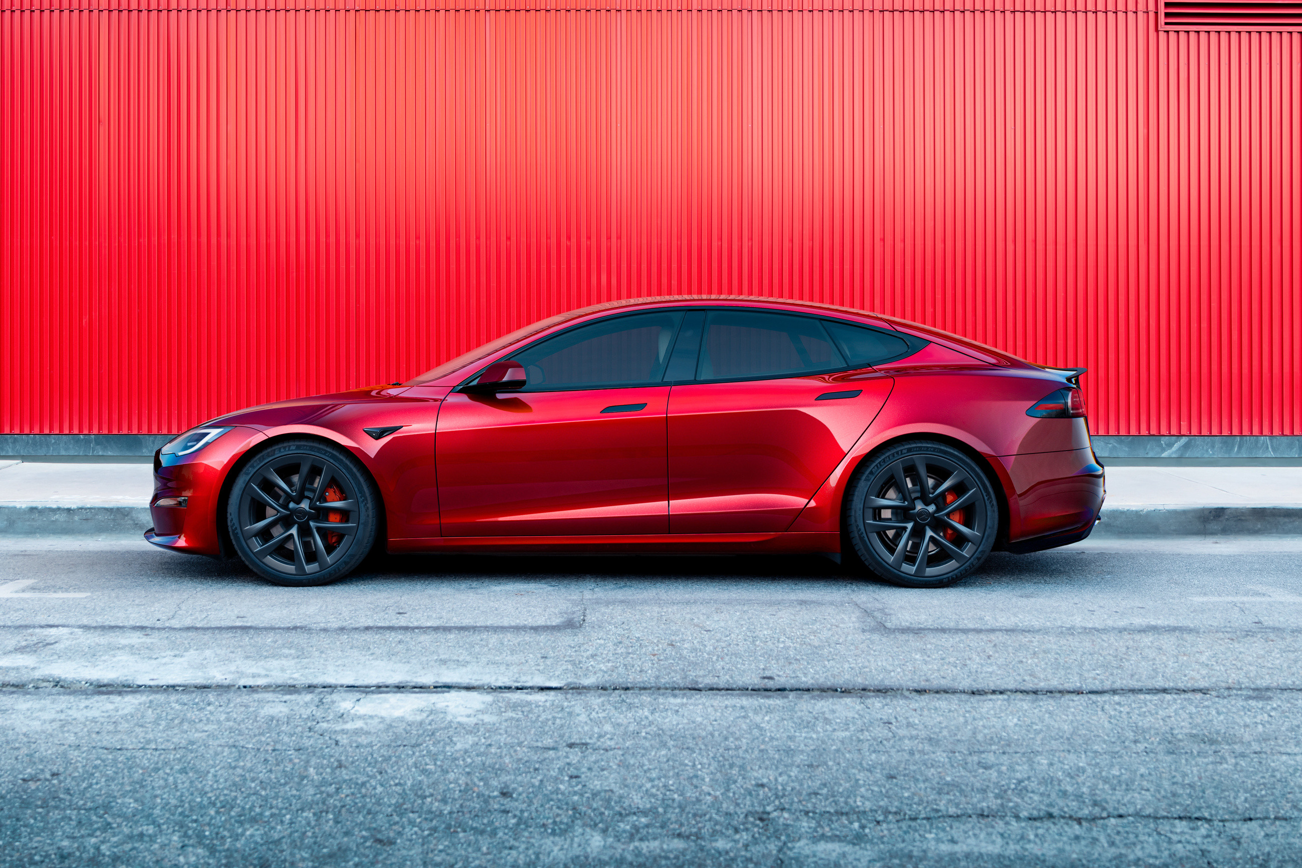 Tesla Model S Gallery 3